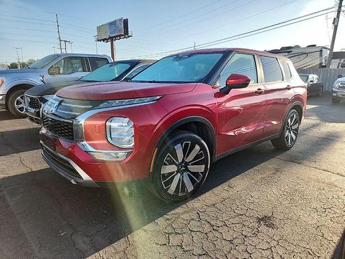 2025 Mitsubishi Outlander