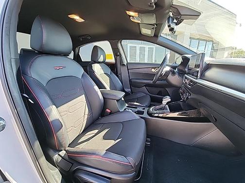 2022 Kia Forte GT