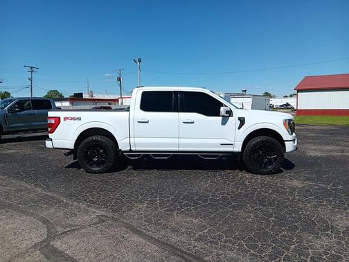 Oxford White 2022 Ford F-150 Lariat