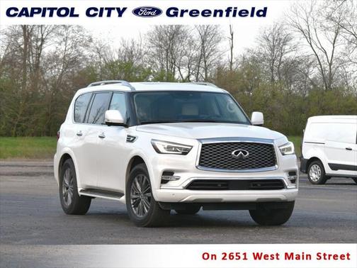 2023 INFINITI QX80 Luxe