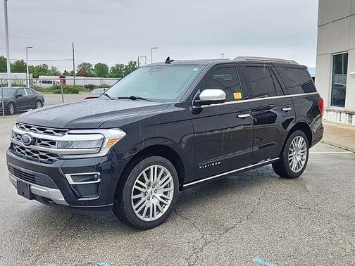 Agate Black Metallic 2023 Ford Expedition Platinum