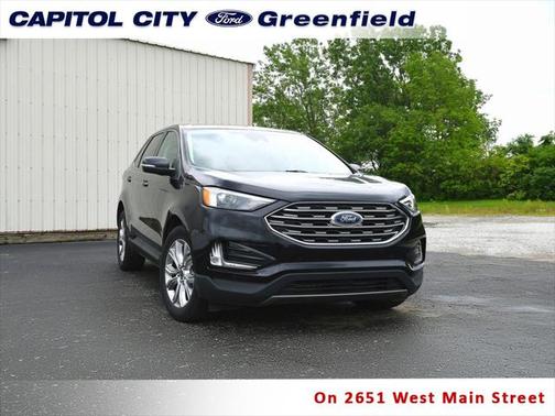 2022 Ford Edge Titanium