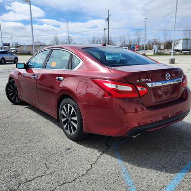 Cayenne Red 2016 Nissan Altima 2.5 SV