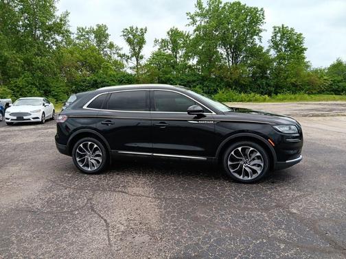 Infinite Black 2021 Lincoln Nautilus Reserve