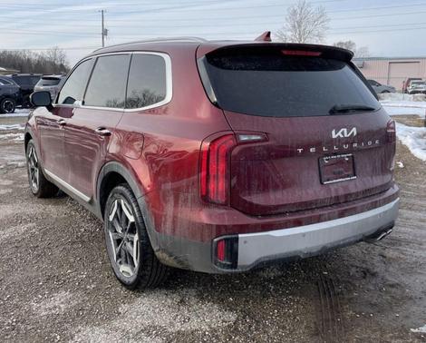 2023 Kia Telluride S