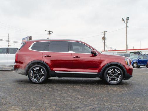 2023 Kia Telluride S