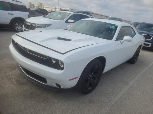 2023 Dodge Challenger SXT
