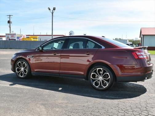 2016 Ford Taurus SHO