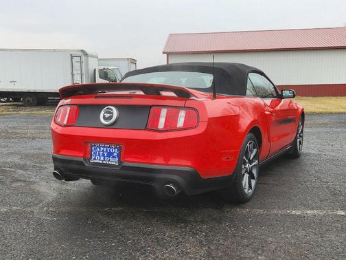 2011 Ford Mustang GT Premium
