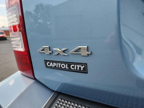 Winter Chill Pearlcoat 2012 Jeep Liberty Sport
