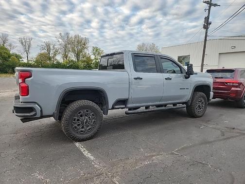 2024 Chevrolet Silverado 3500 LT