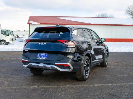 2024 Kia Sportage LX