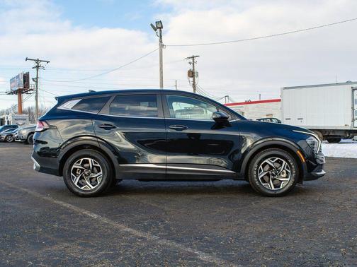 2024 Kia Sportage LX