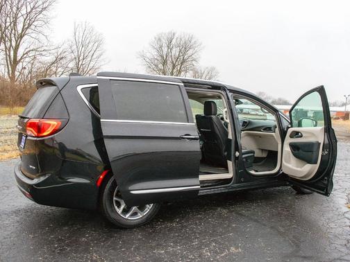 2018 Chrysler Pacifica Limited