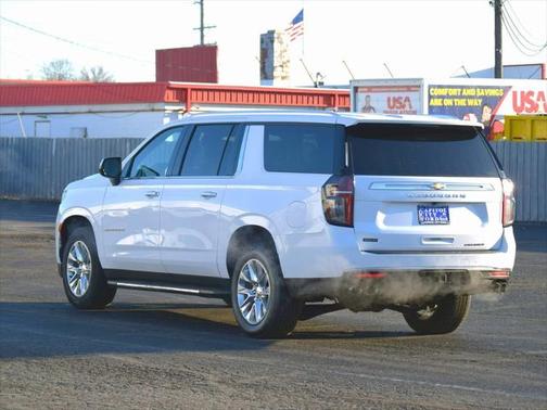 2023 Chevrolet Suburban Premier