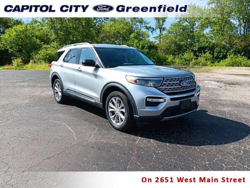 Silver Metallic 2023 Ford Explorer Limited
