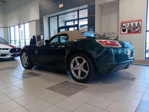 2007 Saturn Sky Base