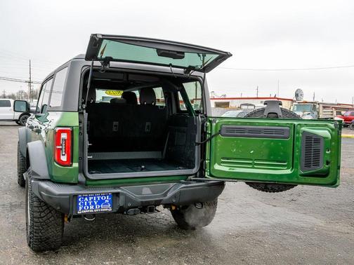 2023 Ford Bronco Badlands