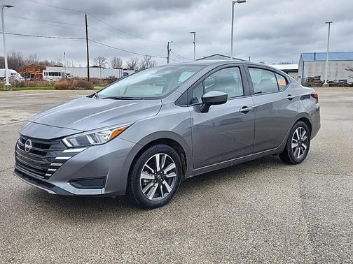 2024 Nissan Versa 1.6 SV