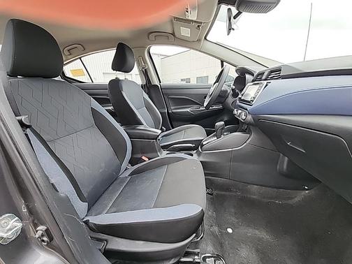 2024 Nissan Versa 1.6 SV