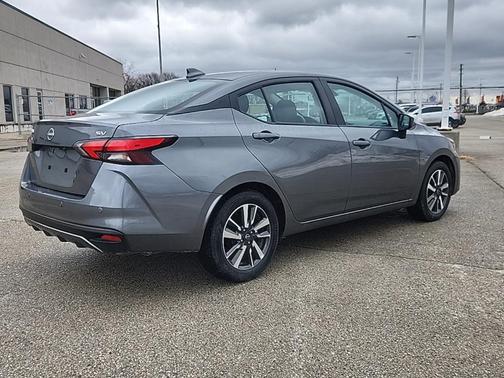2024 Nissan Versa 1.6 SV