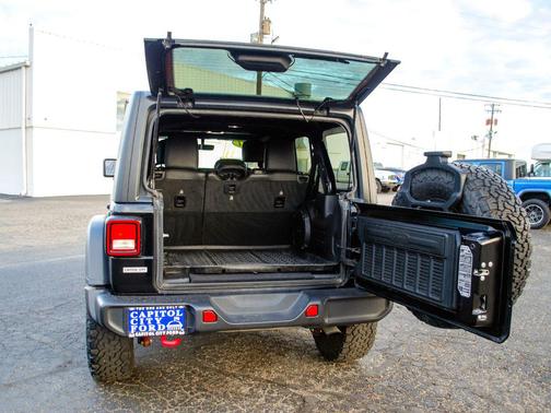 Black Clearcoat 2021 Jeep Wrangler Unlimited Rubicon