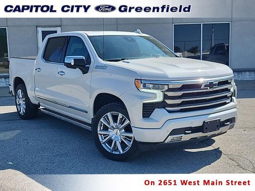 Iridescent Pearl Tricoat 2023 Chevrolet Silverado 1500 High Country