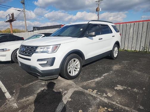 2017 Ford Explorer Base