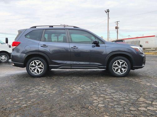 Dark Gray Metallic 2019 Subaru Forester Premium