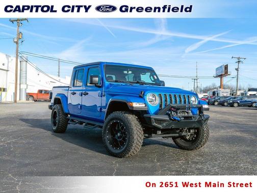 2022 Jeep Gladiator Overland