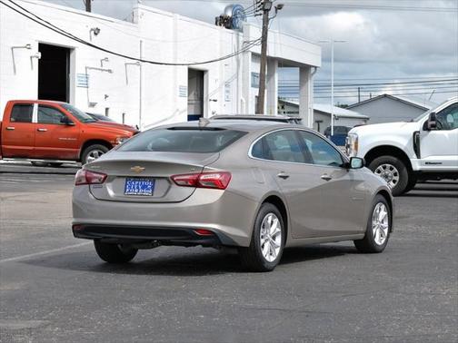 2022 Chevrolet Malibu FWD LT