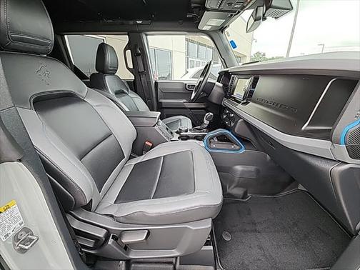 2022 Ford Bronco Black Diamond