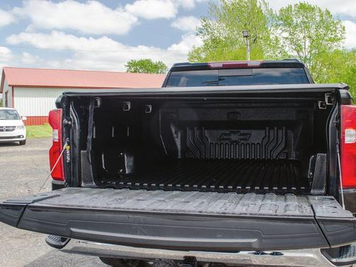 Black 2022 Chevrolet Silverado 1500 Limited LTZ
