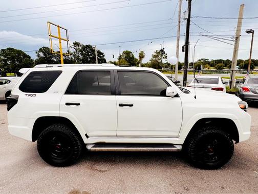 2011 Toyota 4Runner SR5
