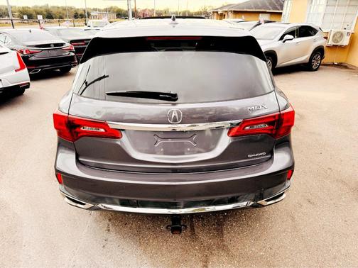 2017 Acura MDX 3.5L w/Technology Package
