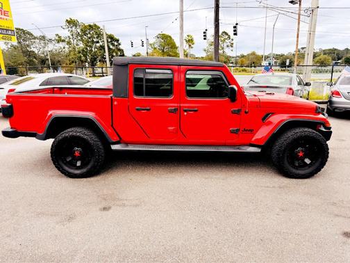 2021 Jeep Gladiator Sport S