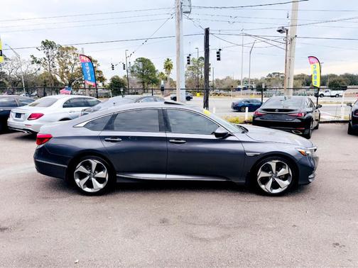 2018 Honda Accord Touring 2.0T