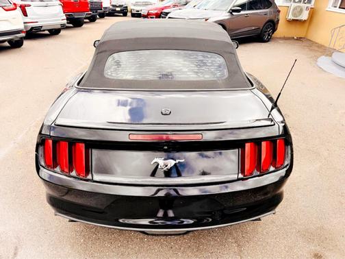 2015 Ford Mustang EcoBoost Premium