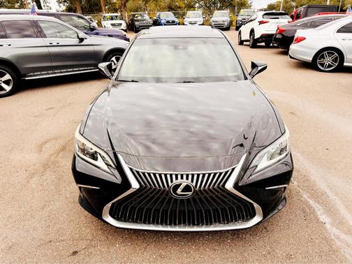 2019 Lexus ES 350 Base