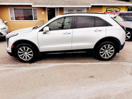 2019 Cadillac XT4 Sport