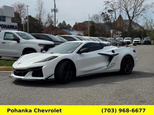 Arctic White 2024 Chevrolet Corvette Z06