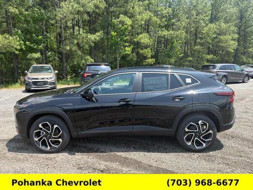 Mosaic Black Metallic 2026 Chevrolet Trax 2RS