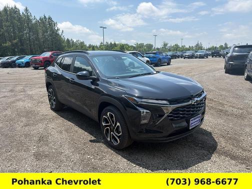 Mosaic Black Metallic 2026 Chevrolet Trax 2RS
