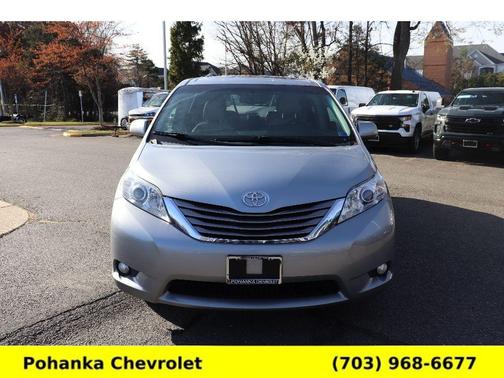 2015 Toyota Sienna XLE Premium