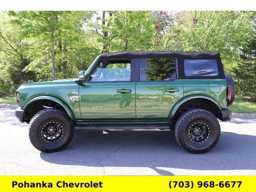 Eruption Green Metallic 2024 Ford Bronco Outer Banks