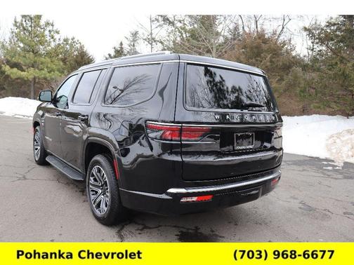 2024 Jeep Wagoneer Base