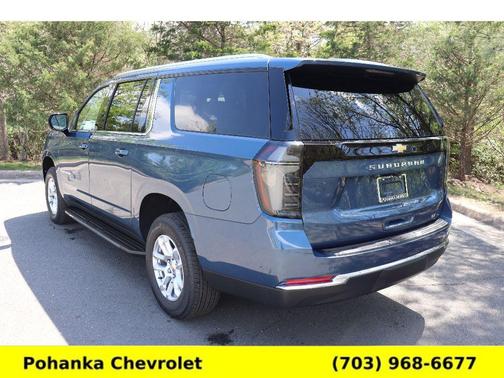 Lakeshore Blue Metallic 2026 Chevrolet Suburban LT