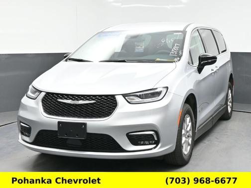 Silver Mist Clearcoat 2024 Chrysler Pacifica Touring-L
