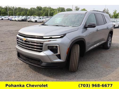 2025 Chevrolet Traverse LT