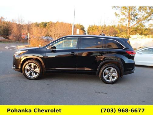 2017 Toyota Highlander Limited